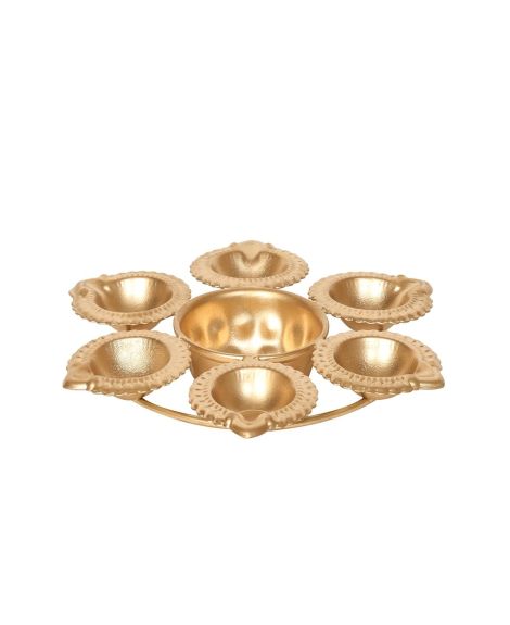 Nex Overseas Traditional Brass Diya Stand with 7 Diyas – Decorative Pooja Oil Lamp – Gold Finish – Ideal for Diwali, Navratri, Pooja Room Décor (18 x 18 x 2 cm)