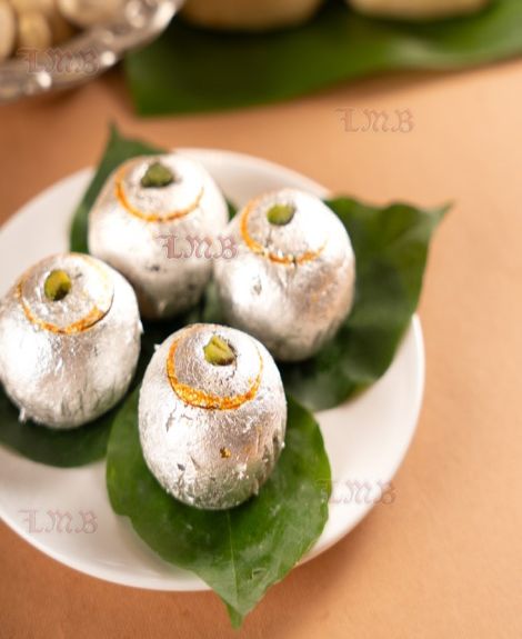 Kaju Laddu