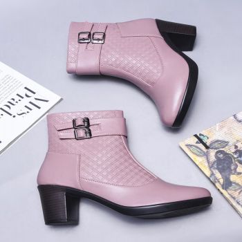 SELFIEE,Women Boots with Faux leather upper