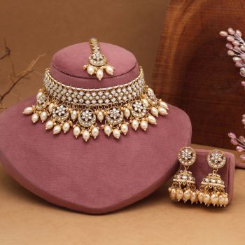Gold Color Choker Kundan Necklace Set
