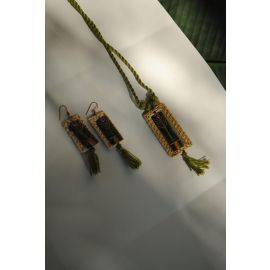 Ekibeki - Jharokha Golden Grass Necklace and Earring Green Set