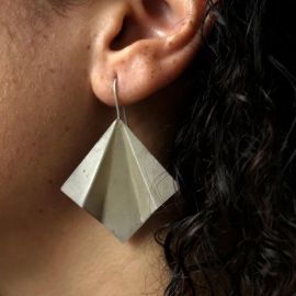 BAKA-GARVI Origami Two-Fold Earrings