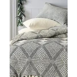 SASHAA WORLD Unique Geometric Throw Bedcover | Throw Bedspreads, Perfect for Lounging, Cotton Bedsheet | Black/Grey Bedcover | 80 x 60 inch